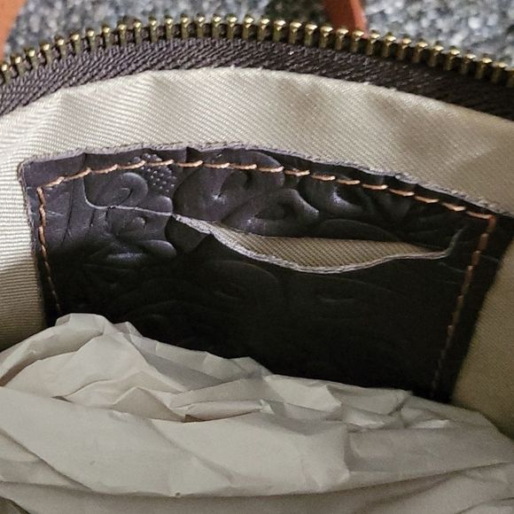 REAL LEATHER Made in Italy Embossed Design Crossbody HandBag - Picture 10 of 12